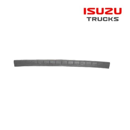 ISUZU PROTECTOR BUMPER CENTER